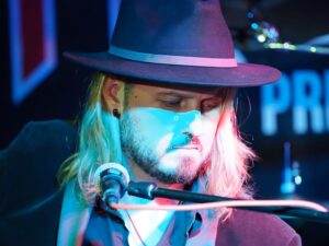Live at Cart & Horses - 05th November 2023