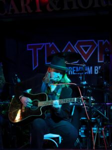 Live at Cart & Horses - 05th November 2023